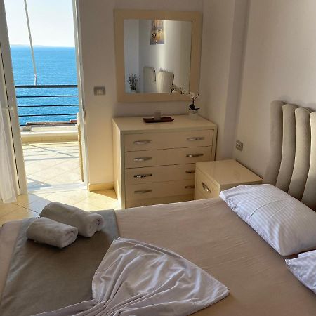 Apartment With Huge Sea View Balcony Саранда Экстерьер фото